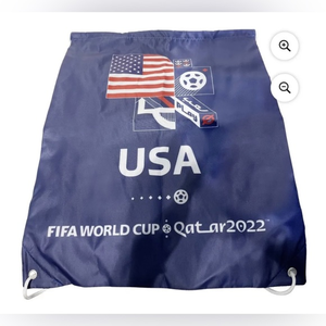FIFA World Cup Qatar 2022 United States Sling Bag 17"x13.5" Soccer Backpack NEW!
